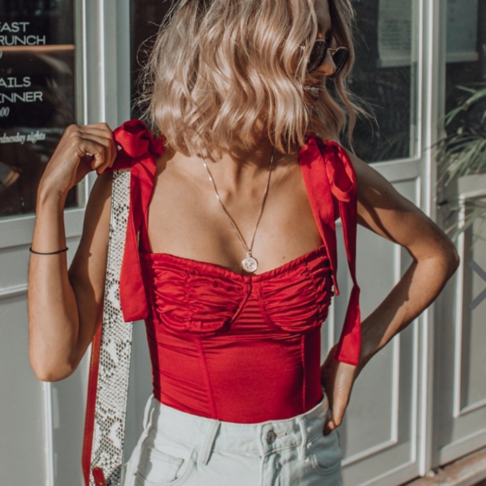 Sweet Salvation Tie Top // Red